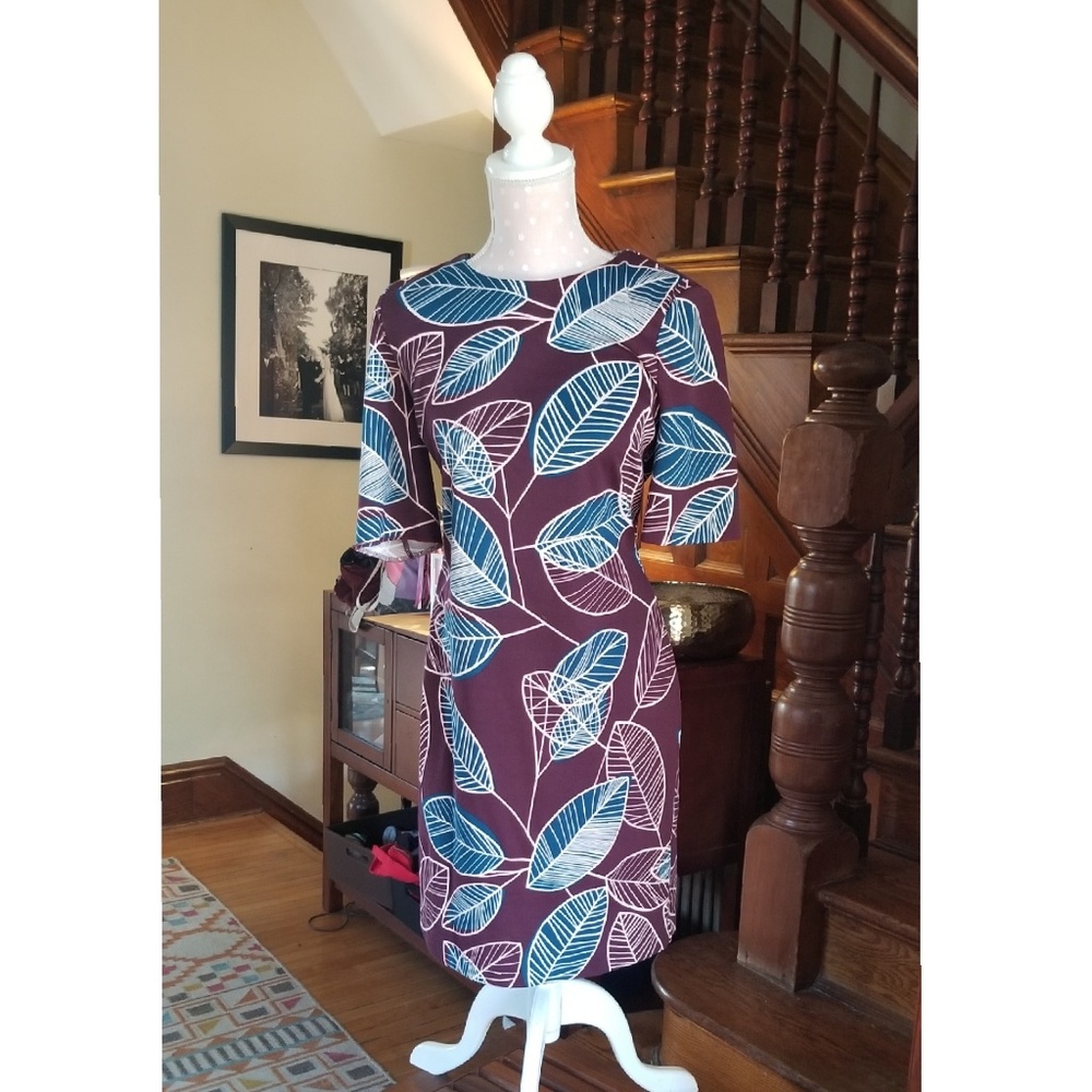 Purple and blue leaf pattern dress